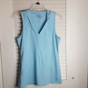 Athleta v-neck Sleeveless yoga top